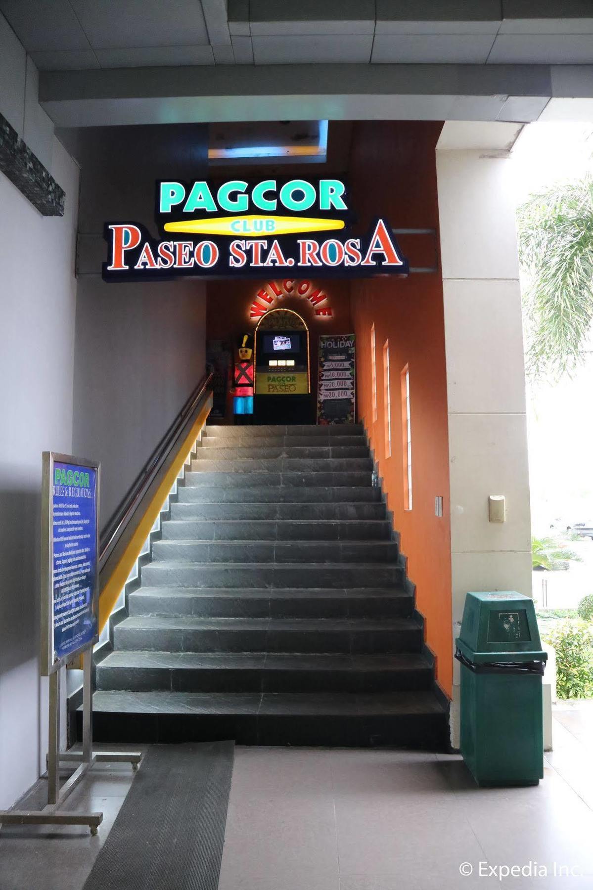 Paseo Premiere Hotel Santa Rosa  Bagian luar foto